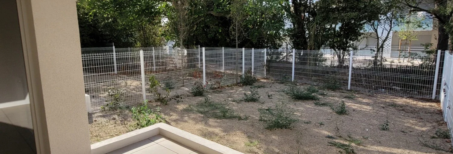 Flat Chemin de la Papaille in Istres
