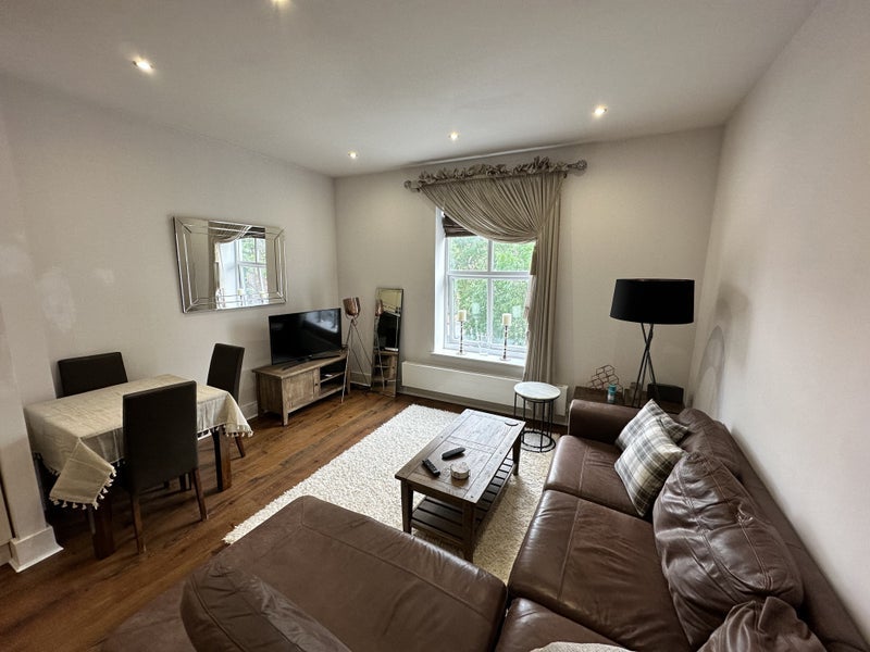 Flat The Beeches in Manchester