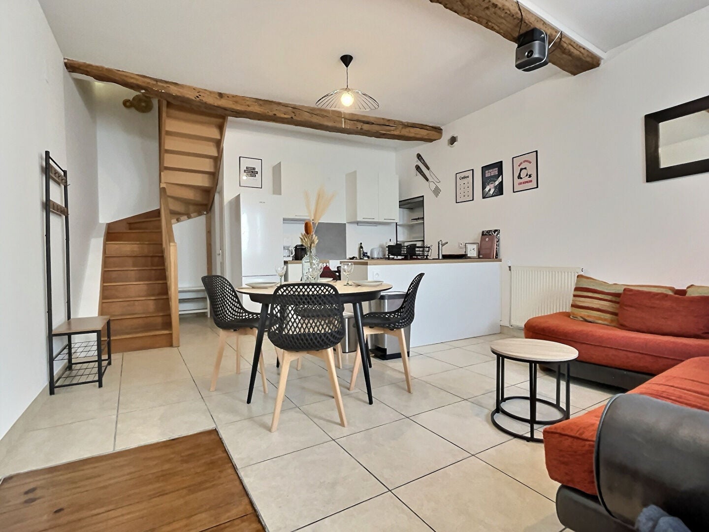 Room Rue de la République in Ambérieu-en-Bugey