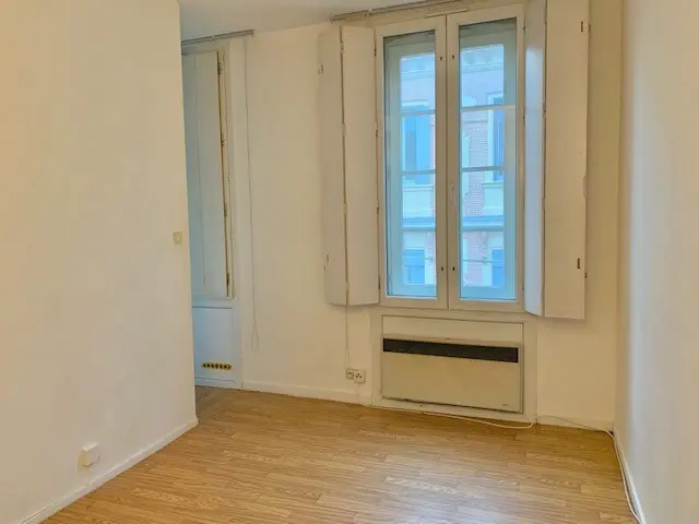 Flat Rue Jean-Antoine Romiguières in Toulouse