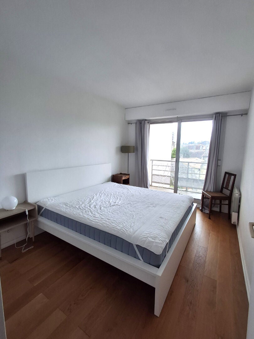 Flat Route des Jabouillets in Saint-Germain-et-Mons