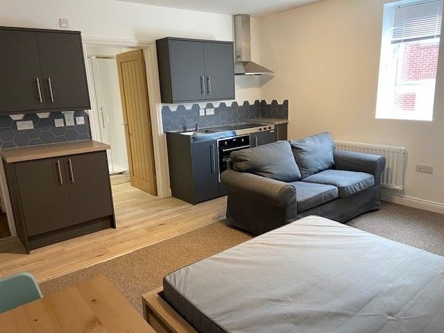 Flat Brookend Street in Ross-on-Wye