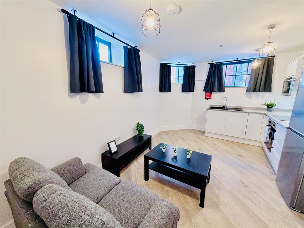 Flat Woolpack Lane in Nottingham