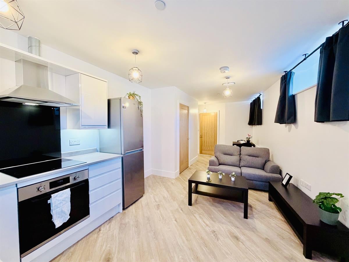 Flat Woolpack Lane in Nottingham