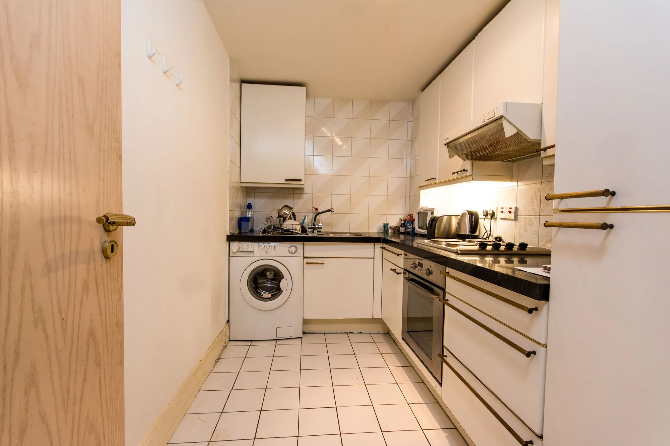 Flat Windsor Way in Greater London