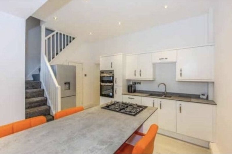 Room Milner Street in Preston