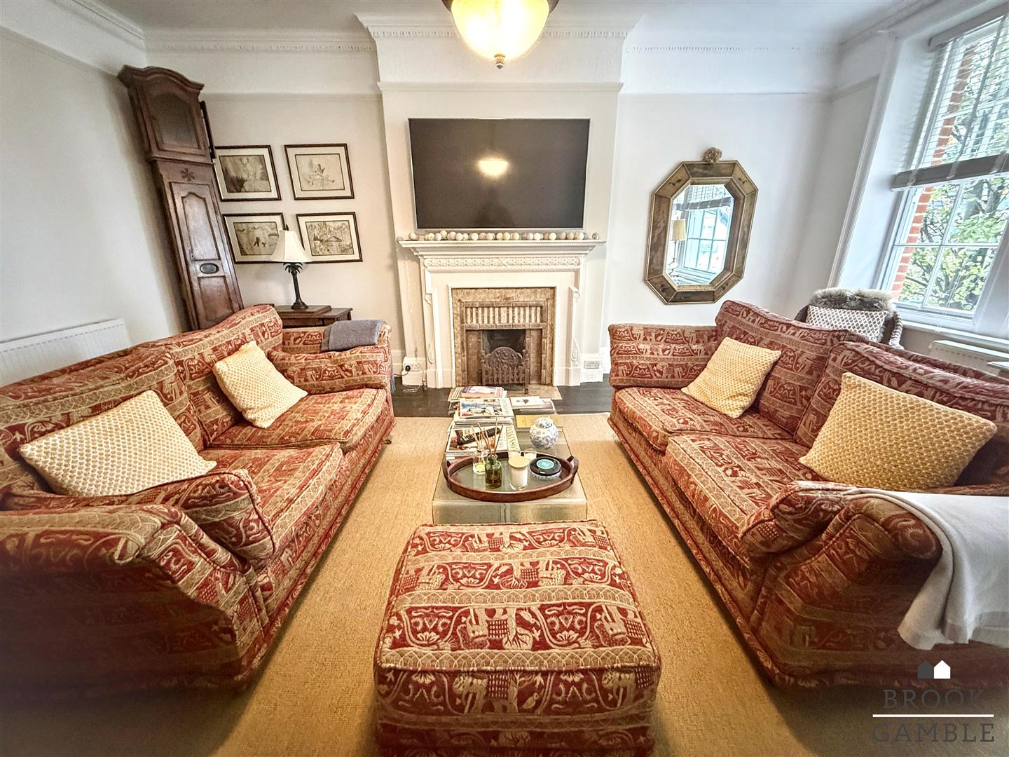 Flat Hartington Place in Eastbourne
