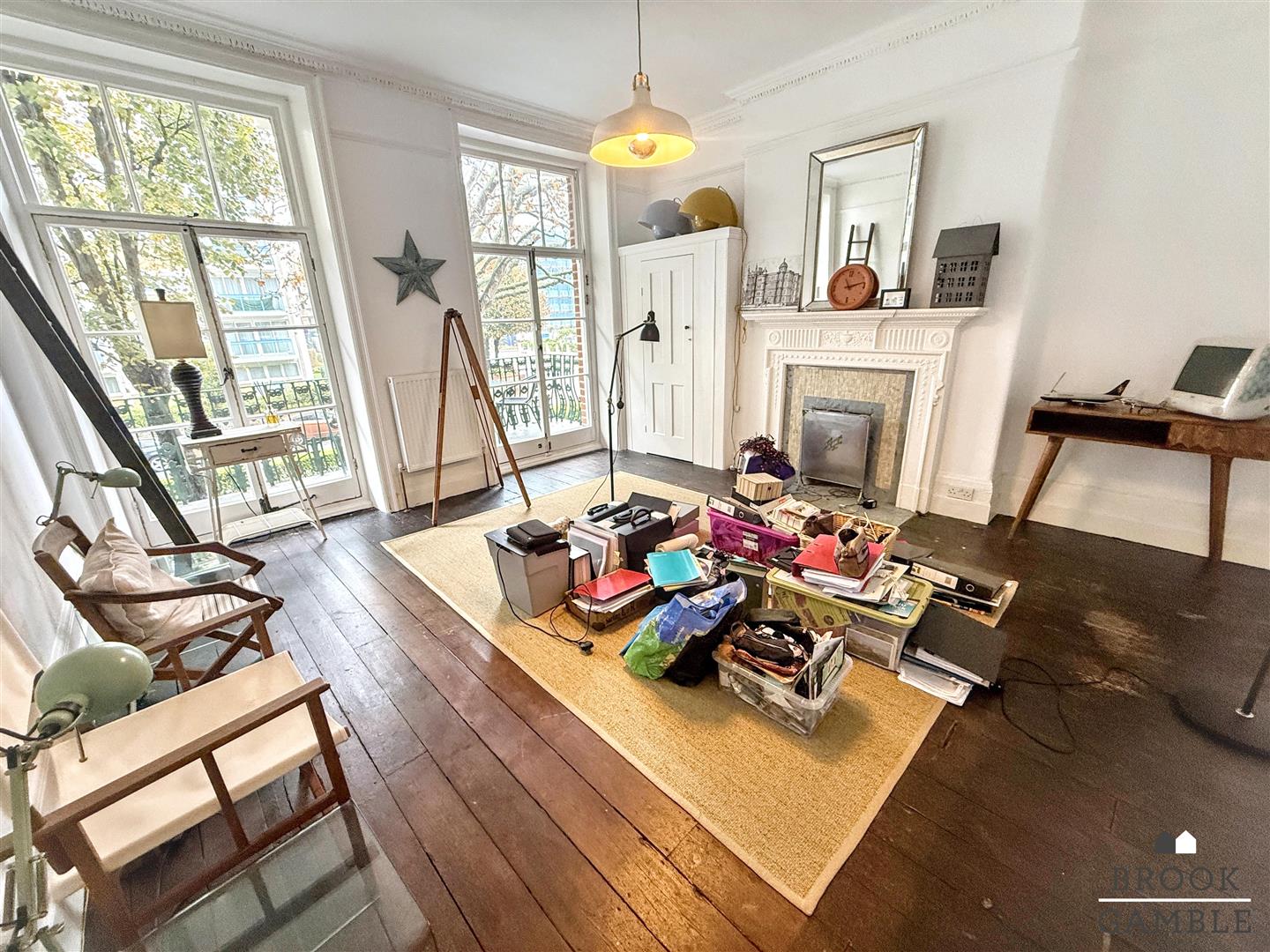 Flat Hartington Place in Eastbourne
