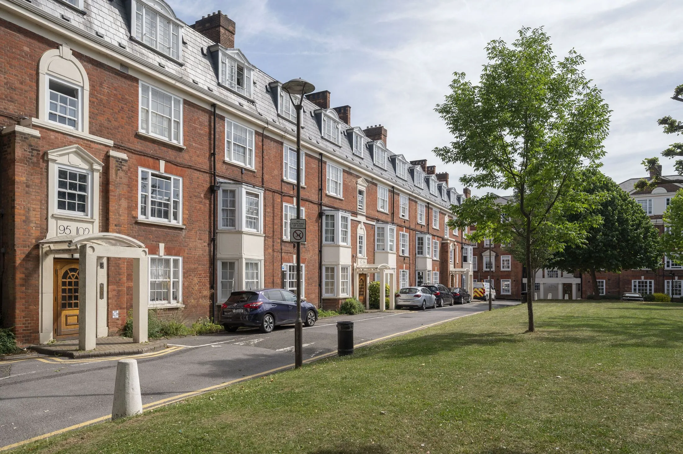 Flat Upper Street in Greater London