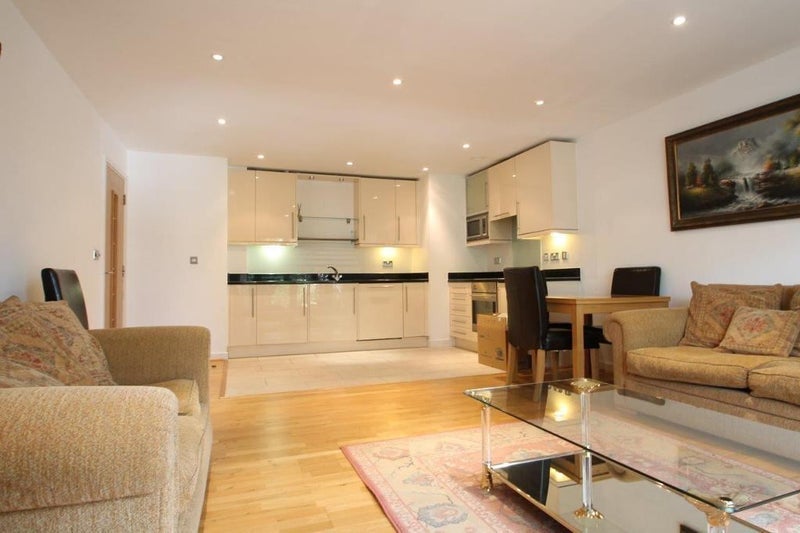 Room Maida Vale in City of Westminster