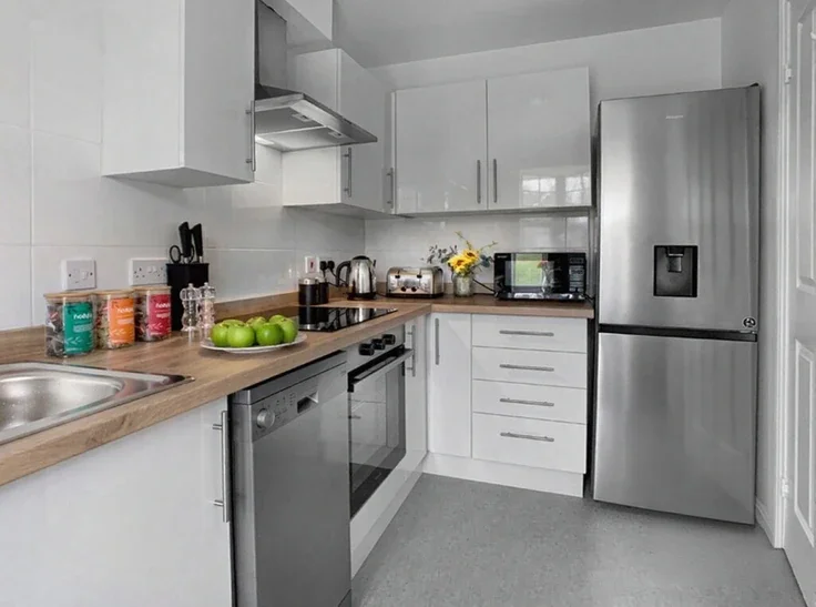 Flat Barry Square in Bracknell