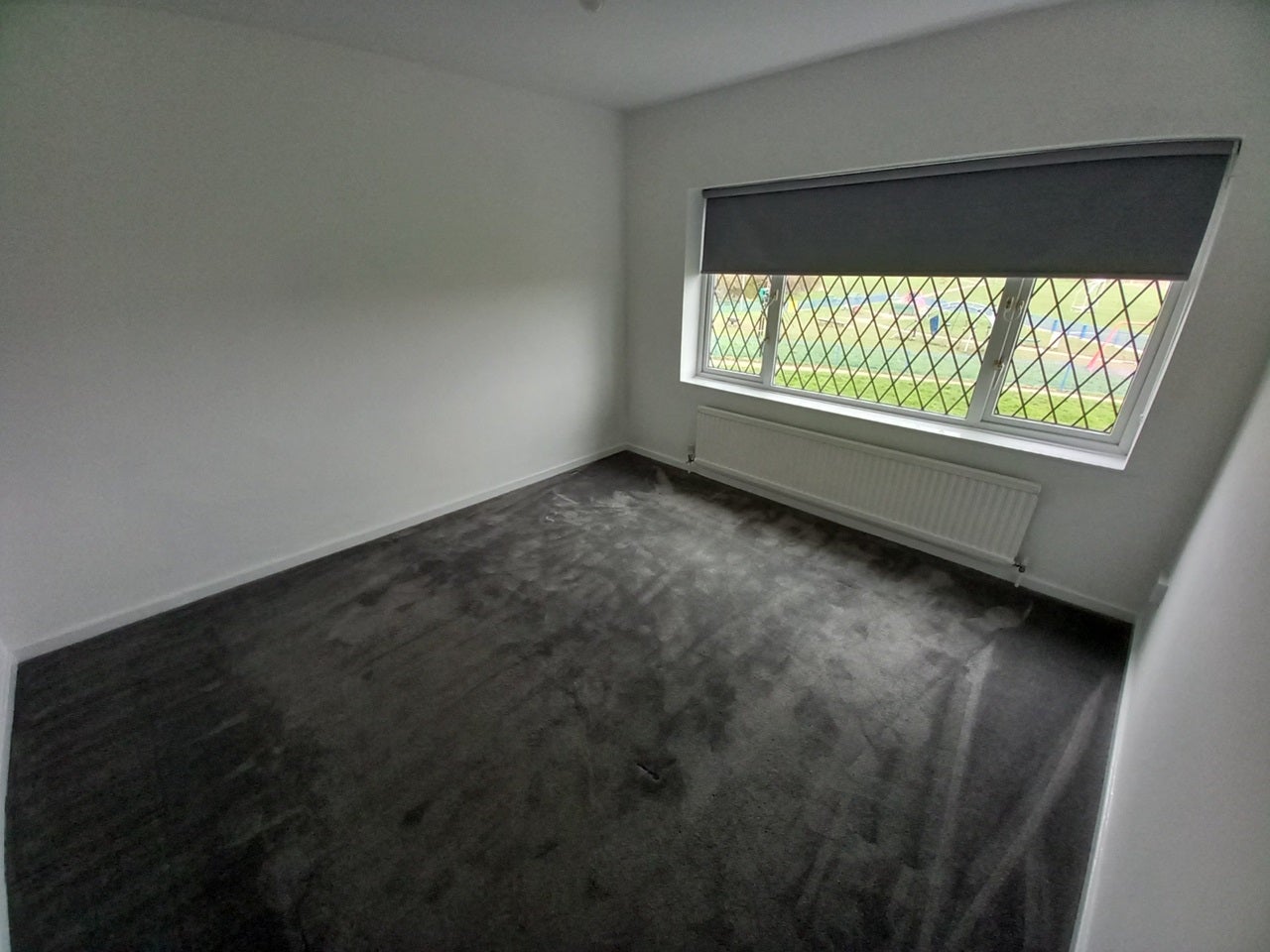 House Jowitt Close in Maltby