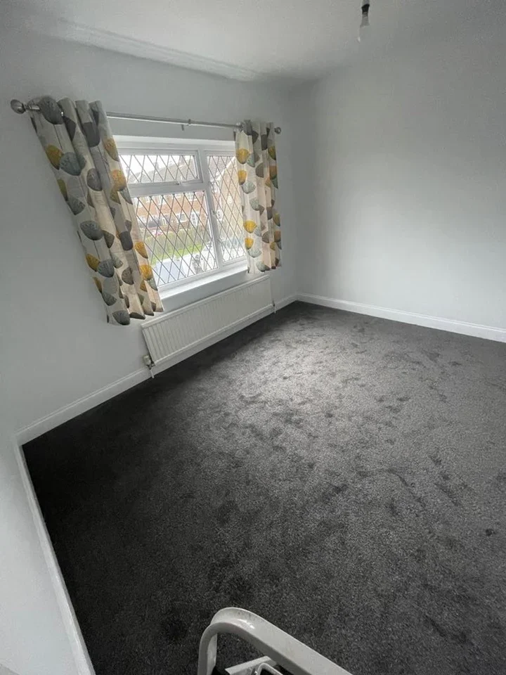 House Jowitt Close in Maltby