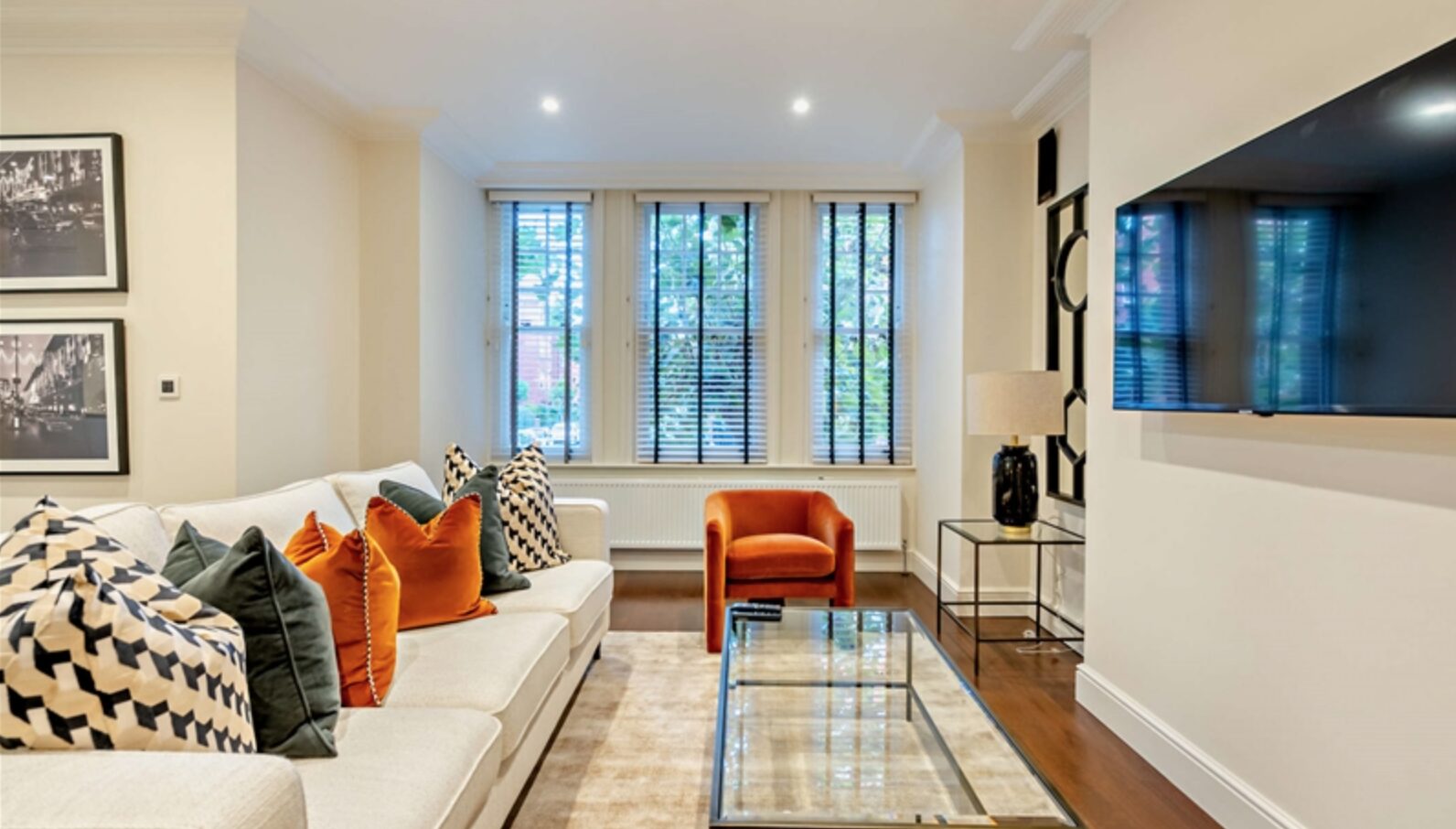 Flat Hamlet Gardens in Greater London