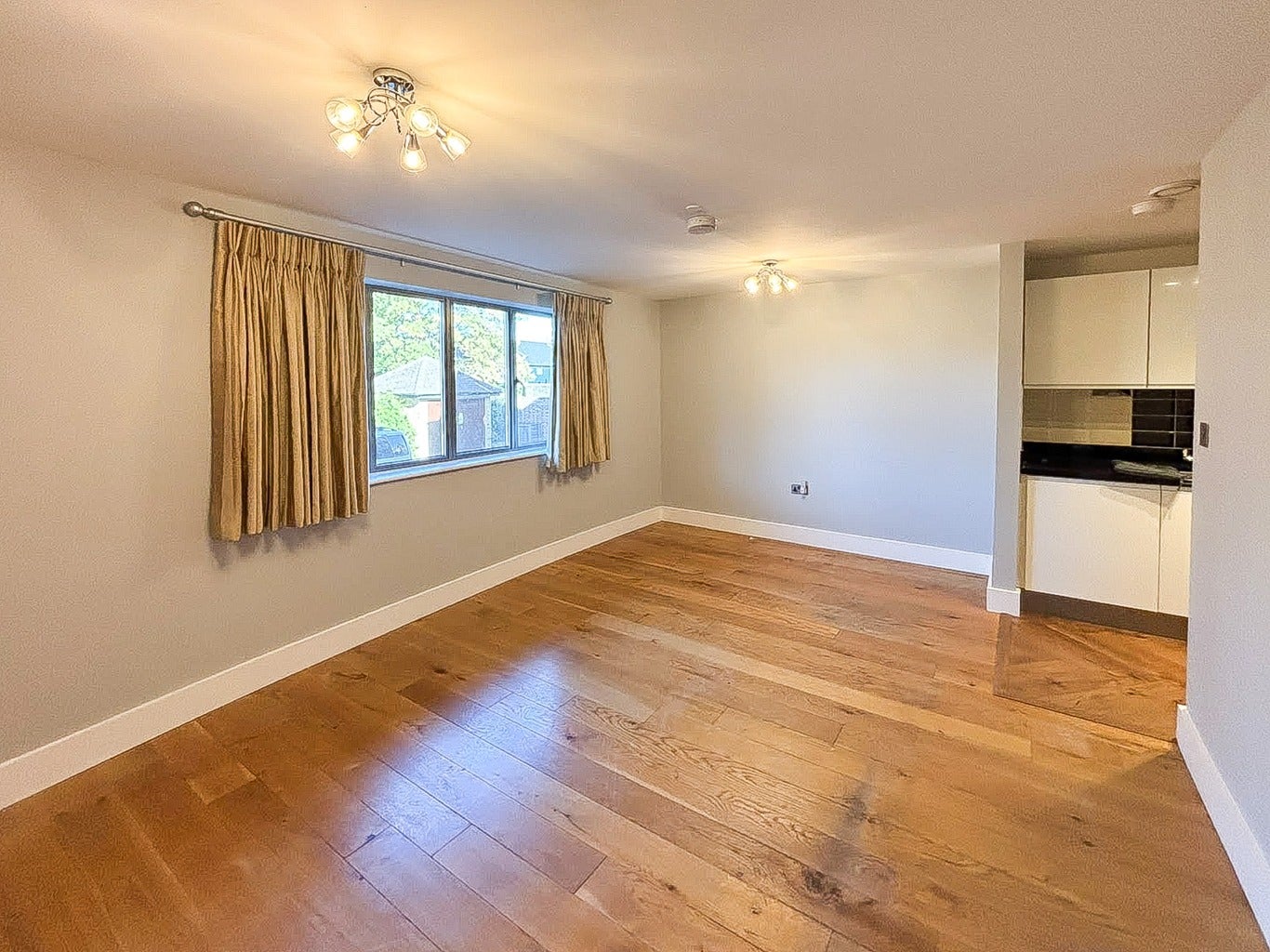 Flat Maidenhead Street in East Hertfordshire