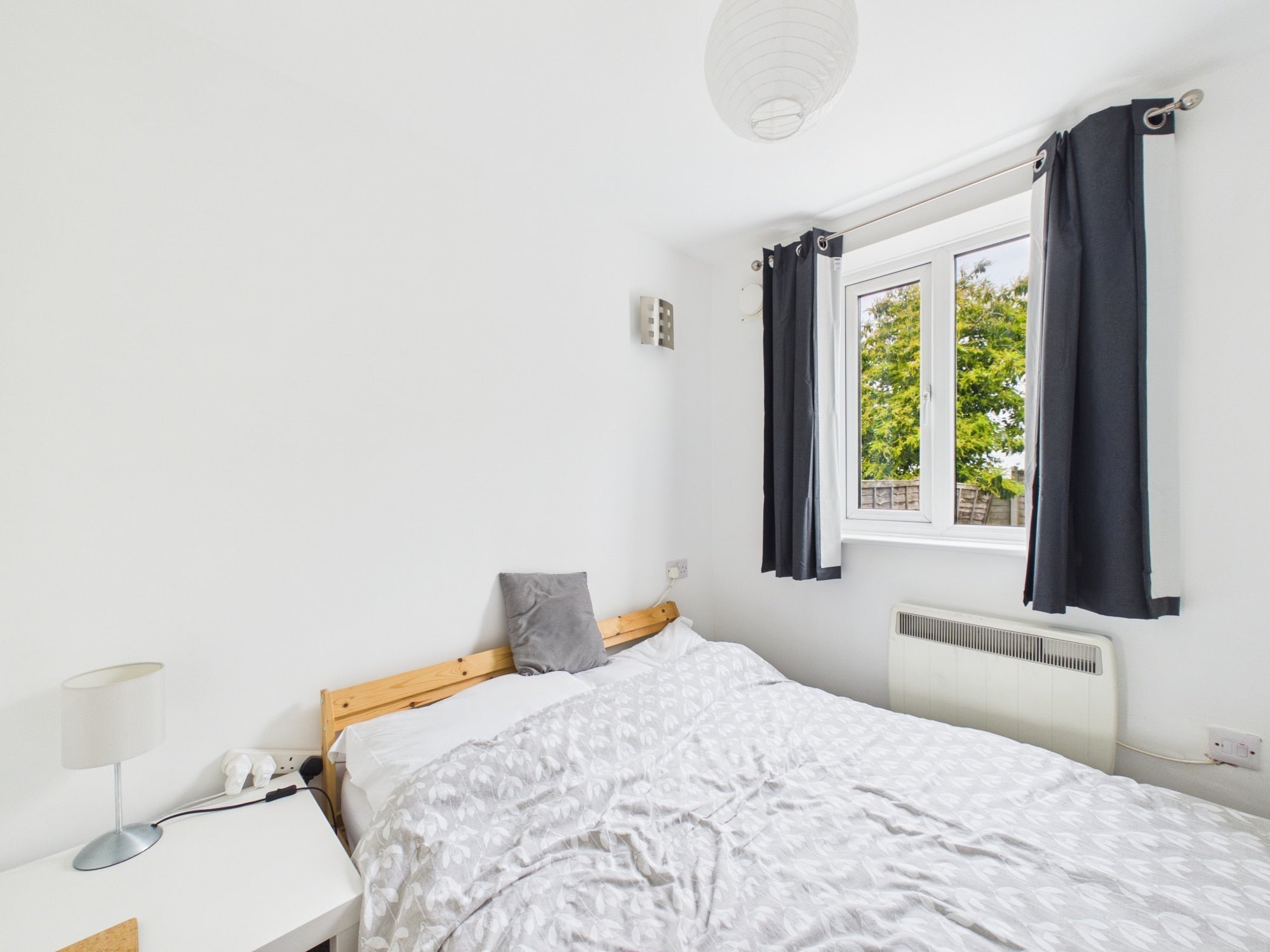 Flat Greenhill Court in Gloucester