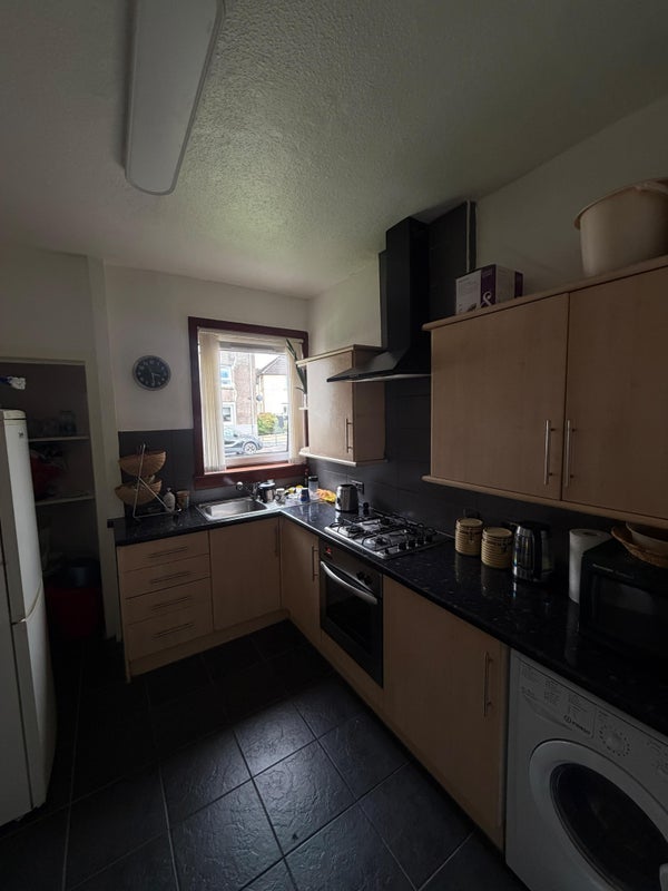 Room Main Street in Rutherglen