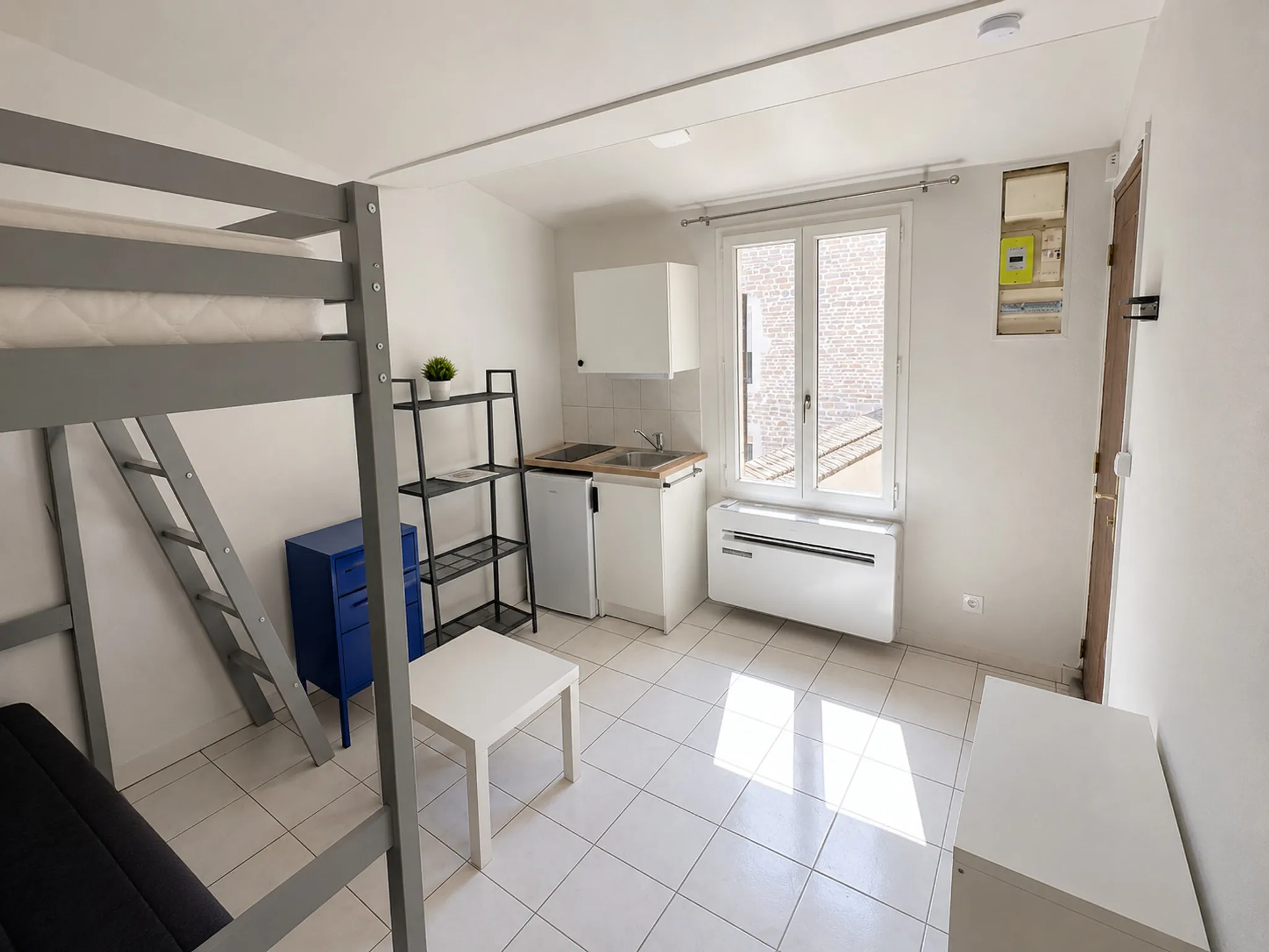 Flat Quai Nicolas Rolin in Dijon