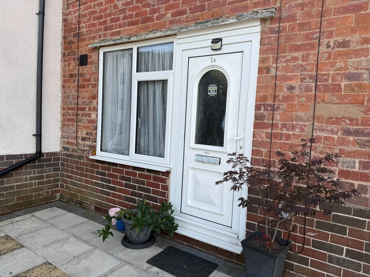 Room Mansfield Road in Chesterfield