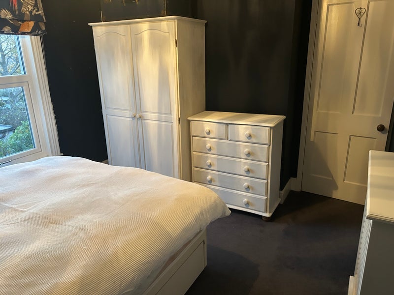 Room Philip Road in Ipswich