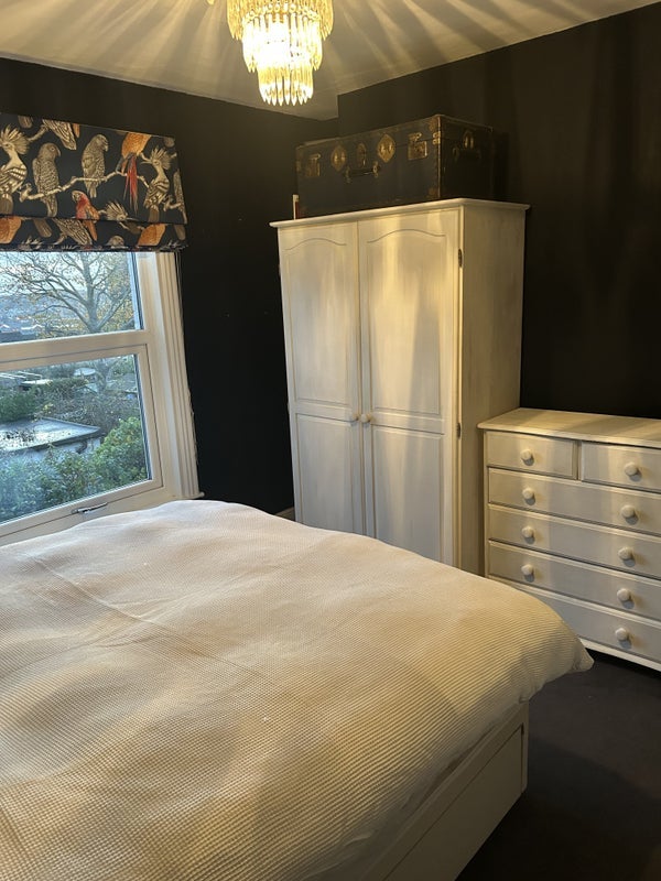 Room Philip Road in Ipswich