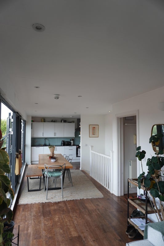 Flat Ada Street in Greater London