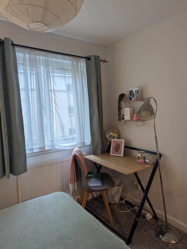 Room Duff Road in City of Edinburgh