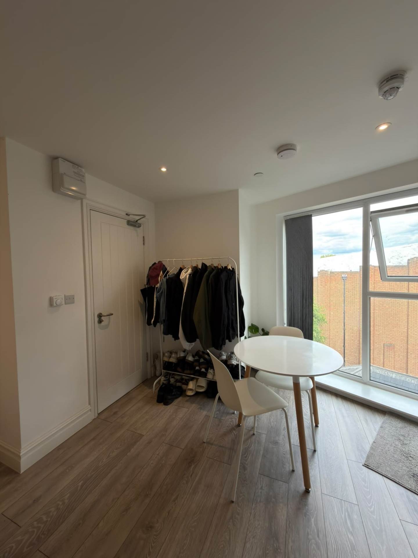 Flat St. Dunstan's Avenue in Greater London