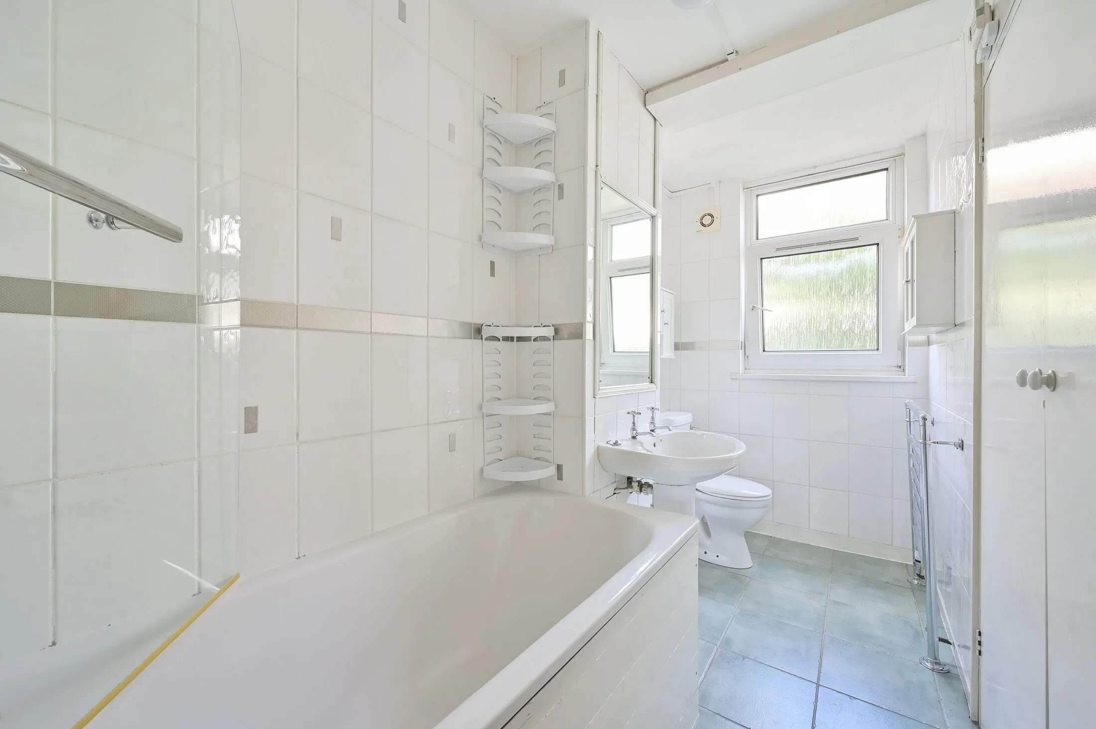 Flat Woking Close in Greater London
