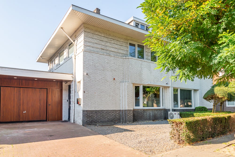 Huis Prins de Lignestraat 1 in Geleen