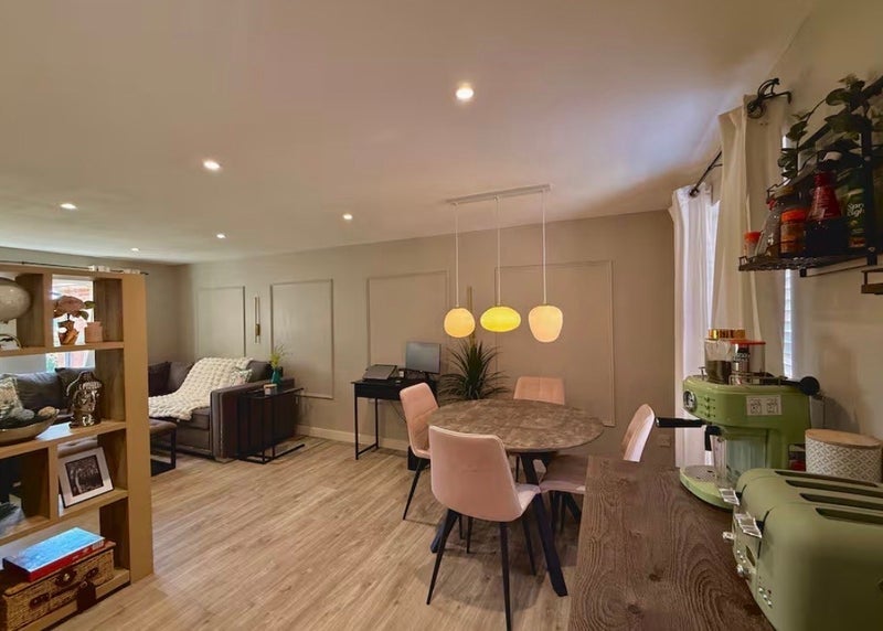 Room Queensway in Royal Leamington Spa