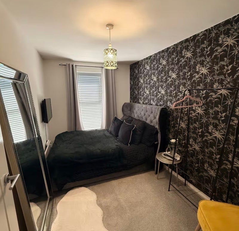 Room Queensway in Royal Leamington Spa
