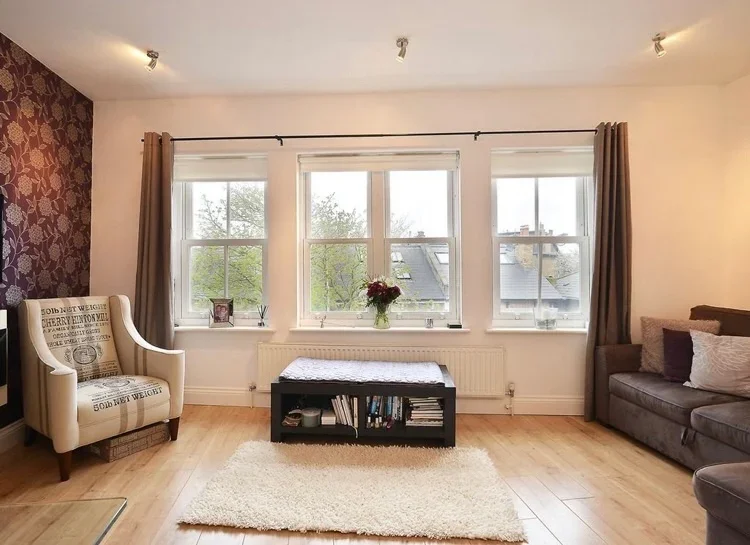 Flat Melbourne Grove in Greater London