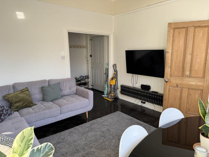 Room Birchington Road in Greater London