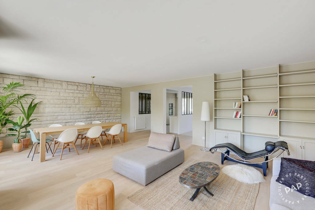 Room Place des Onze Arpents in Villejuif