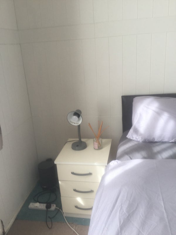 Room Chelsea Manor Street in Greater London