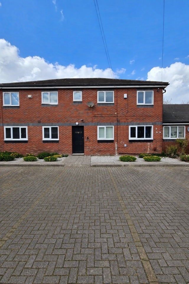 Flat Chapel Street in Chorley