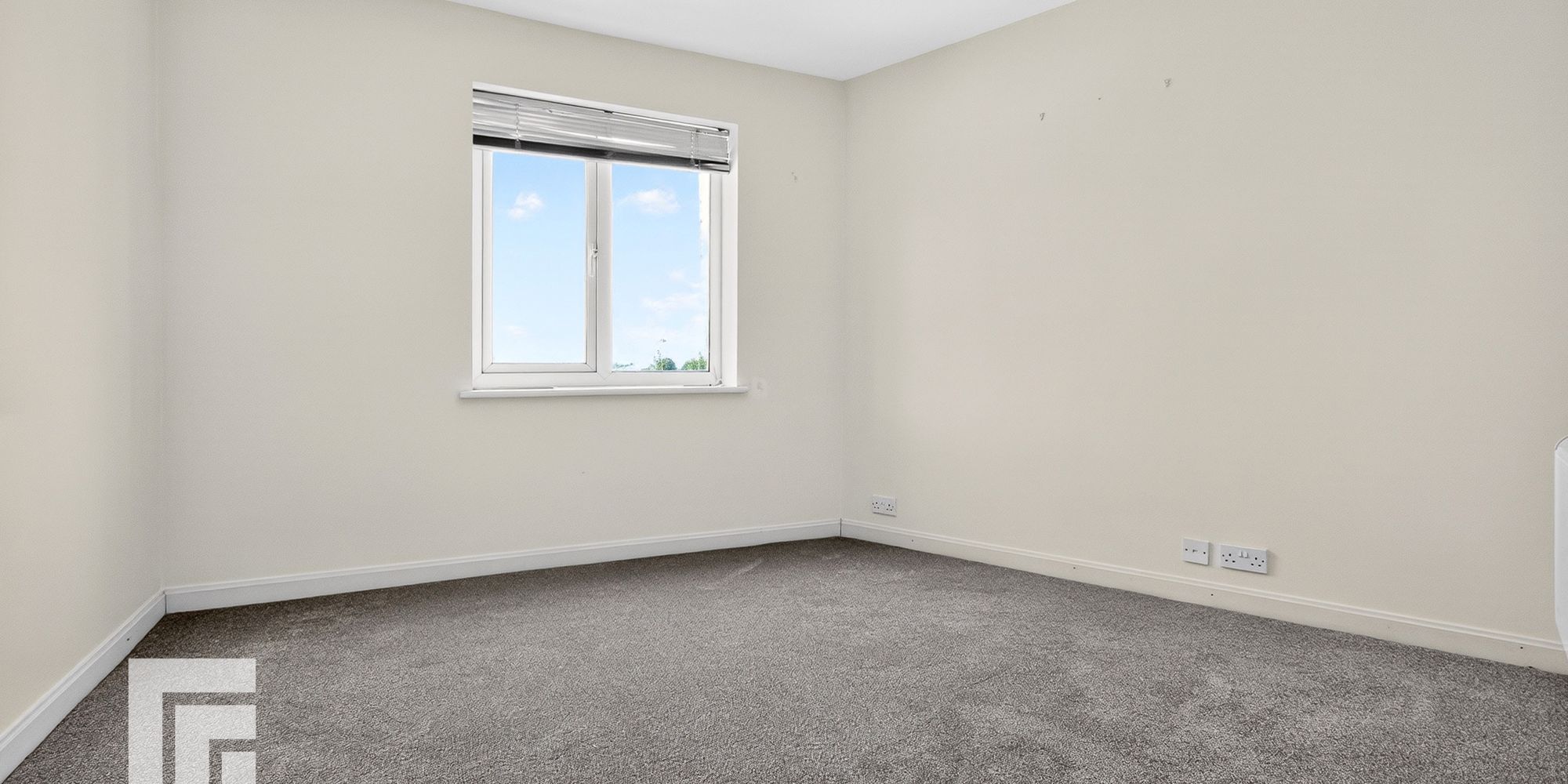 Flat Adventurers Quay in Cardiff