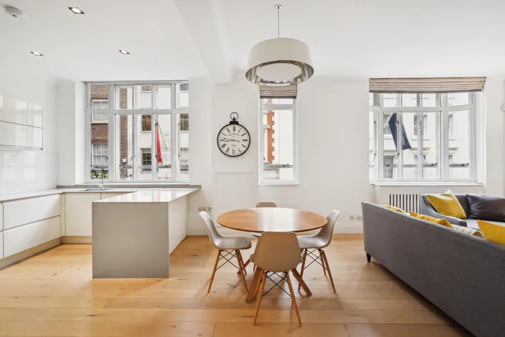 Flat Duke Street St James's in City of Westminster