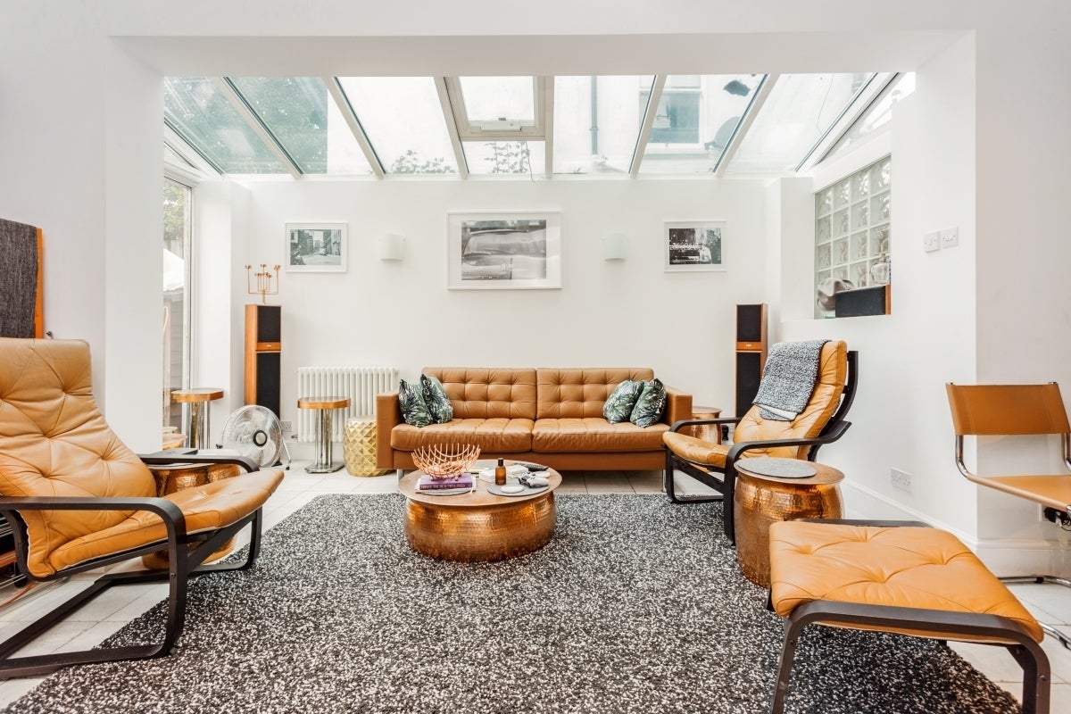 Flat Glengall Road in Greater London