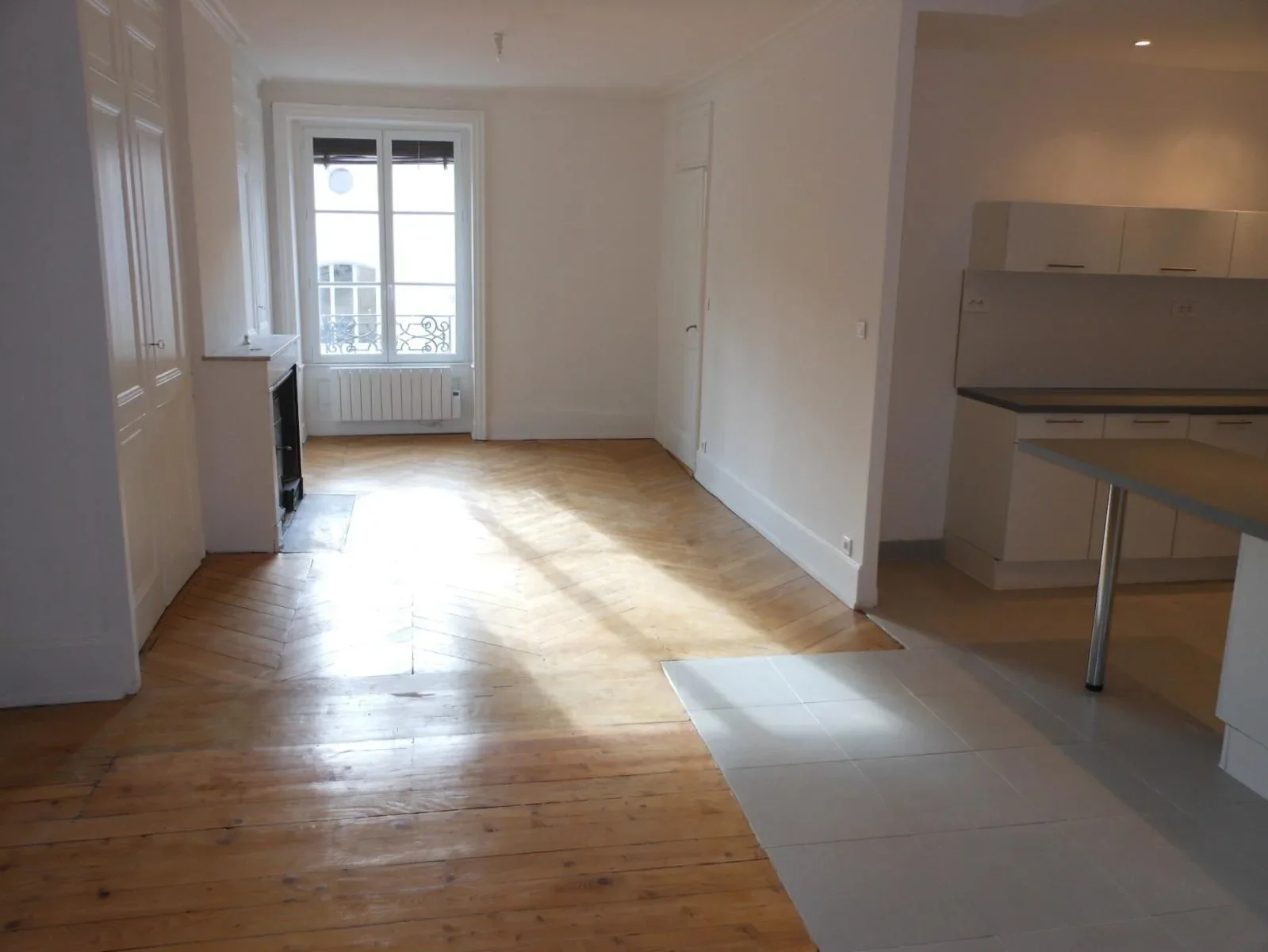 Flat Rue Auguste Comte in Lyon