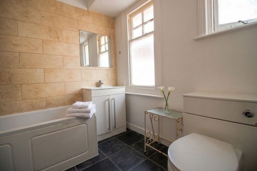Room Cavendish Avenue in Eastbourne