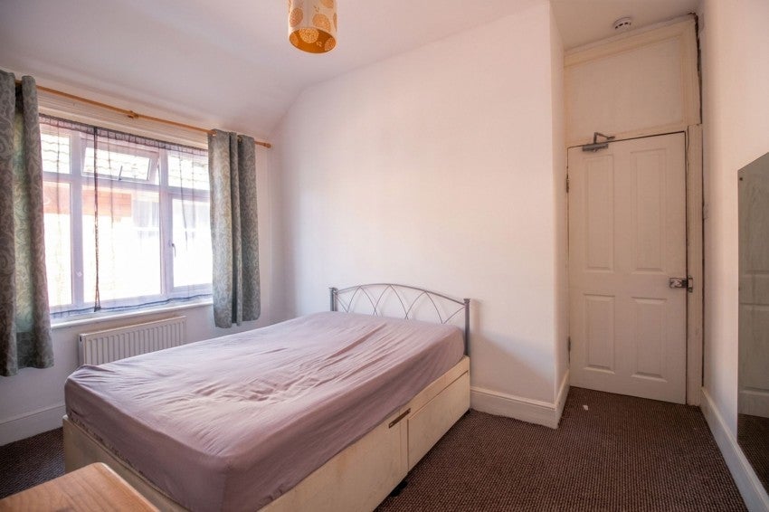 Room Cavendish Avenue in Eastbourne