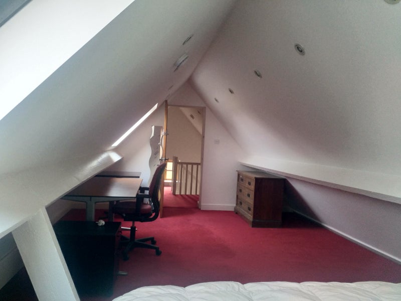 Room Fernhill Lane in Metropolitan Borough of Solihull