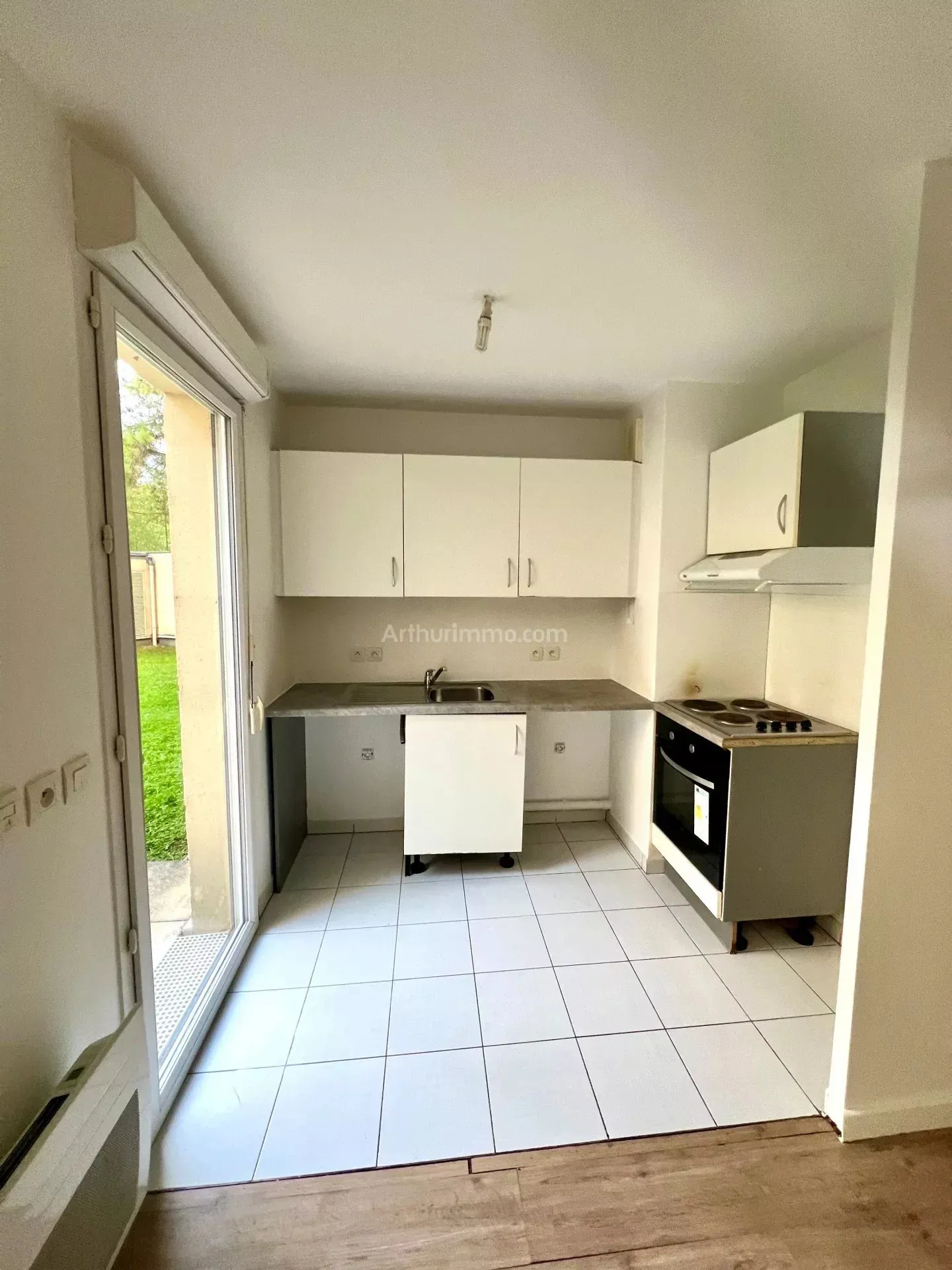 Appartement Avenue Paul Vaillant-Couturier à Paray-Vieille-Poste