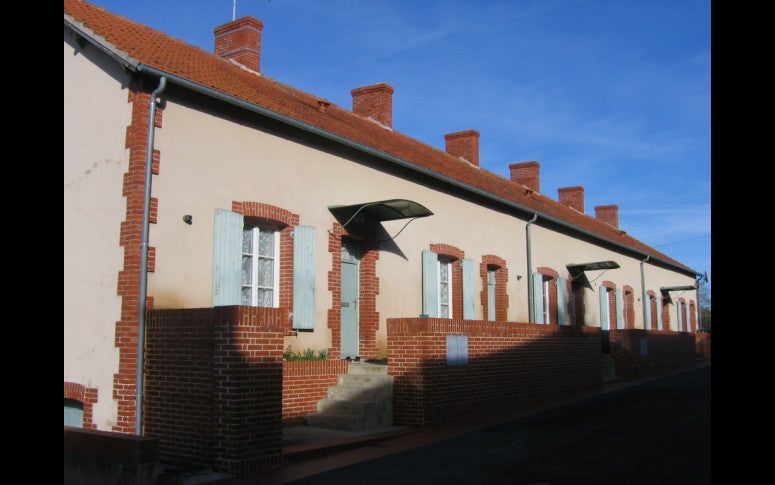 House Rue des Moranderies in Saint-Genou