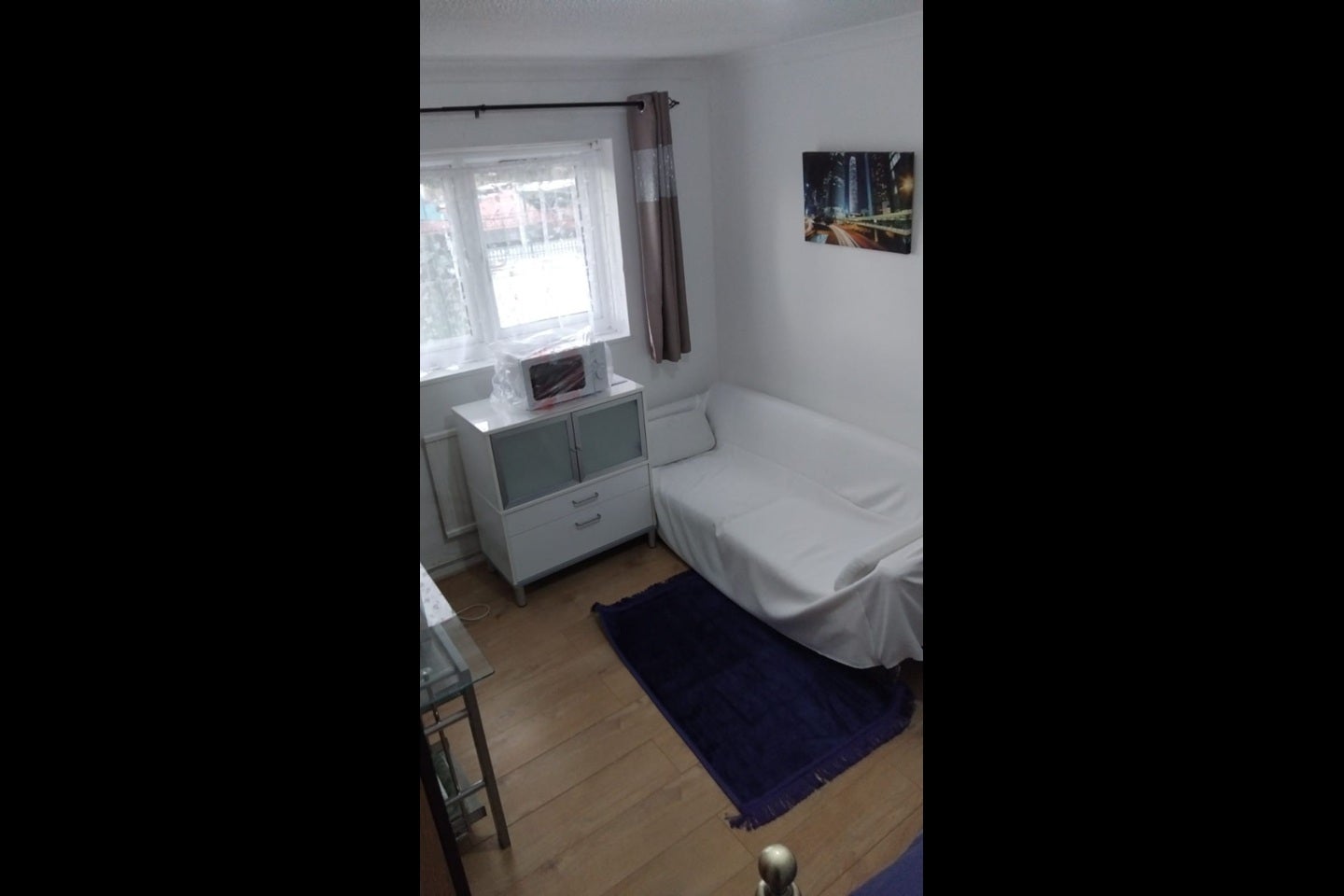 Room Star Lane in Greater London