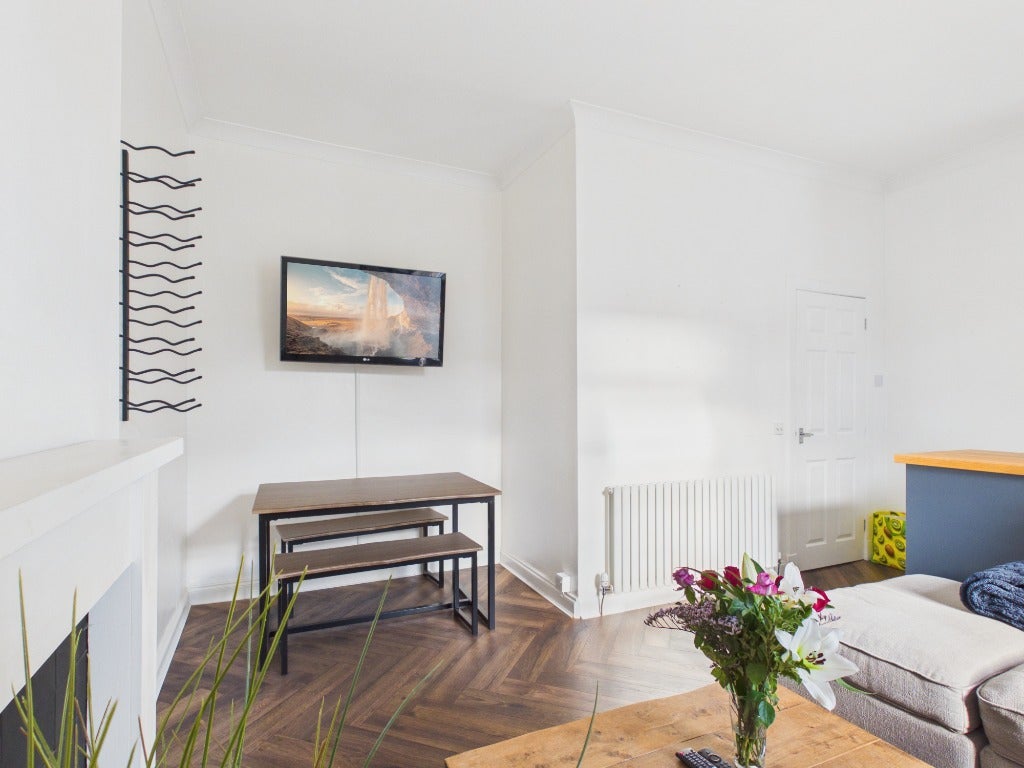 Flat Rosevale Terrace in City of Edinburgh