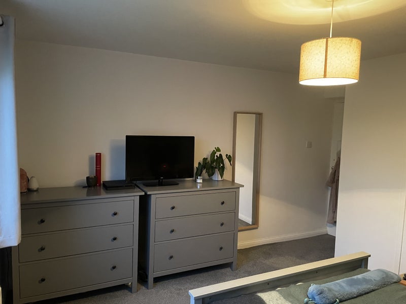 Flat Langton Road in City of Edinburgh