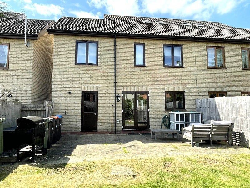 House Kelling Way in Milton Keynes